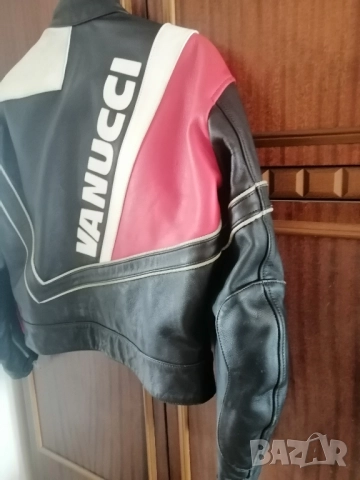 Кожено яке за моторист VANUCCI, снимка 10 - Якета - 52301913