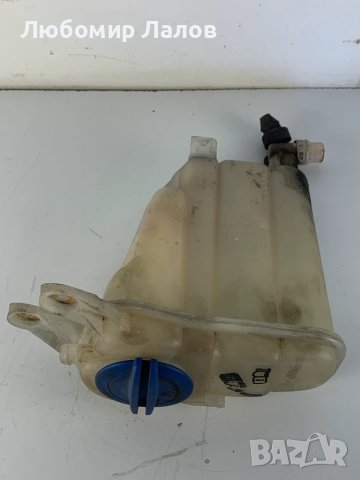 Казанче разширителен съд Audi A5 2.7 TDI 8K0121405 , снимка 2 - Части - 50838882