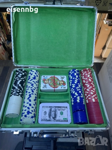 Покер чипове комплект , снимка 2 - Карти за игра - 51870580
