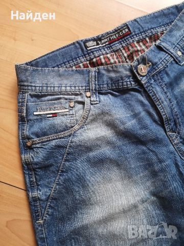Мъжки къси панталони Tommy Hilfiger, размер S, снимка 3 - Къси панталони - 45525807