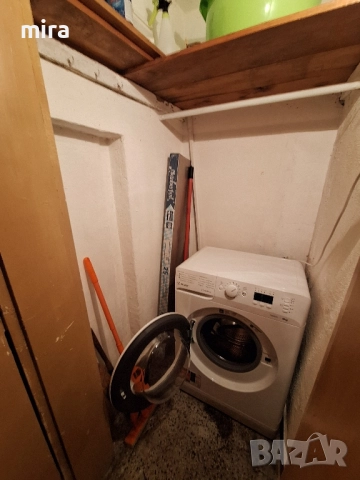 Обзаведена стая Център до метро Театрална, снимка 6 - Стаи под наем - 52219814