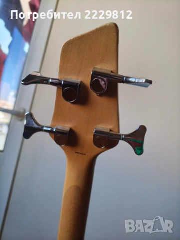 Бас китара Washburn taurus t14, със стойка и колан, снимка 5 - Китари - 53799123