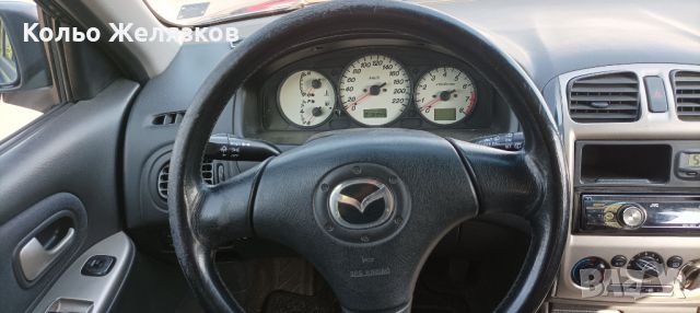 Mazda 323F VI(BJ) с газов инжекцион, снимка 10 - Автомобили и джипове - 46370085