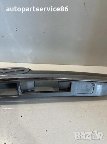 Сребърна табела за регистрационен номер на заден капак MZR-CD 2.2 за Mazda CX-7 (2011) EH6650811, снимка 2 - Части - 53635466