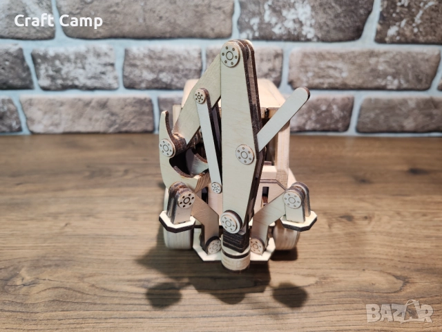 Дървен модел на Багер – Craft Camp, снимка 6 - Коли, камиони, мотори, писти - 52737058
