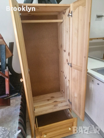 Продават се 2 броя чамови гардероби, снимка 7 - Гардероби - 54081535
