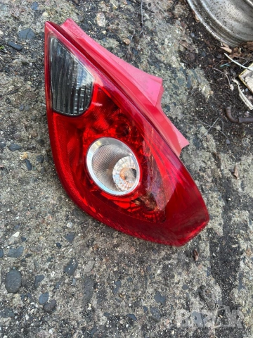 десен стоп Opel Corsa D 2 врати