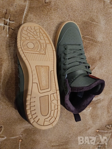 Чисто нови топли оригинални мъжки зимни кецове Adidas 44 ти номер Зелени, Еко кожа, Полар, снимка 6 - Мъжки боти - 52805773