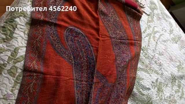 Двулицев вълнен шал, снимка 3 - Шалове - 54161286