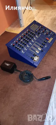 Продавам употребяван миксер Soundcraft D-Mix 500 Classic DJ , снимка 7 - Ресийвъри, усилватели, смесителни пултове - 48383378