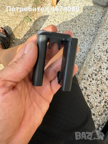 Декоративна пластмаса за предна лява седалка на Ауди А6 Audi A6 8е0881348d само за 5лв.