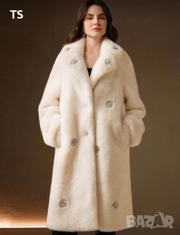 Бяло Пухкаво Палто