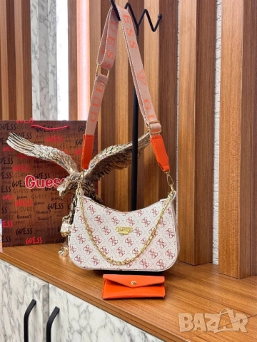 чанти guess , снимка 8 - Чанти - 51436860