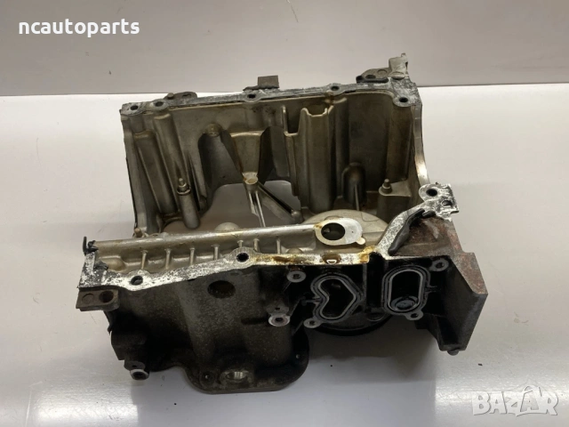 Картер за Дачия Сандеро B8 1.0 Tce безнин H4DD460 110176811R 2020, снимка 2 - Части - 54189107