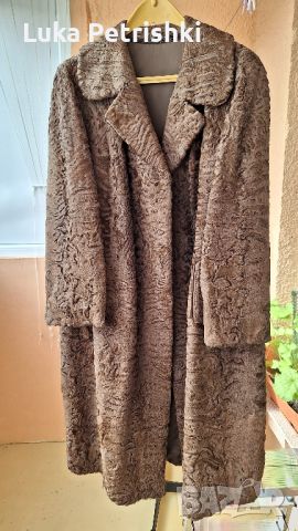 Продавам марково кожено дамско палто, снимка 3 - Палта, манта - 45735879