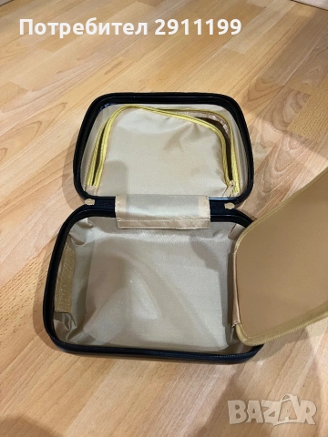 Ново куфарче за козметика Deliplus с подарък, снимка 7 - Друго оборудване - 54230446