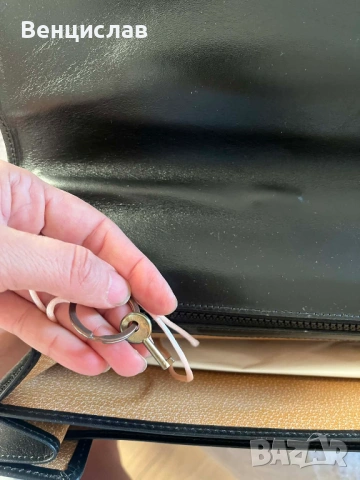 Мъжка бизнес чанта от телешка кожа, снимка 8 - Чанти - 53012801