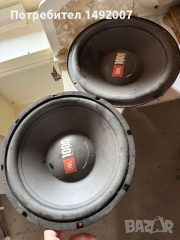 JBL басови тонколони