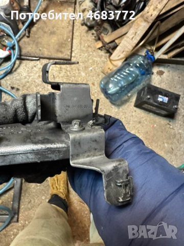 Стойка или планка за оборудването на двигател на Мерцедес Mercedes 2.2Cdi само за 10Eur. A6510940641, снимка 4 - Части - 52808710