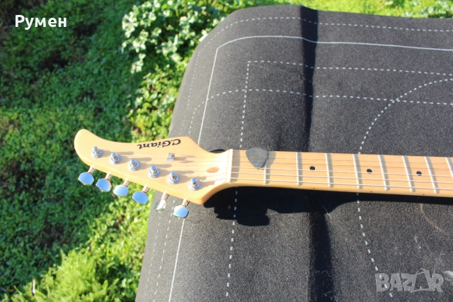 Електрическа китара „C.Gian“, снимка 3 - Китари - 52544780