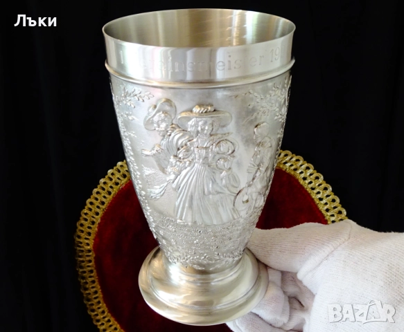 Калаена халба,бокал,чаша с картини Детство,Младост,600 мл. , снимка 4 - Антикварни и старинни предмети - 52202296