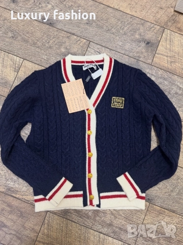 Дамска жилетка Miu Miu, снимка 2 - Жилетки - 52464021