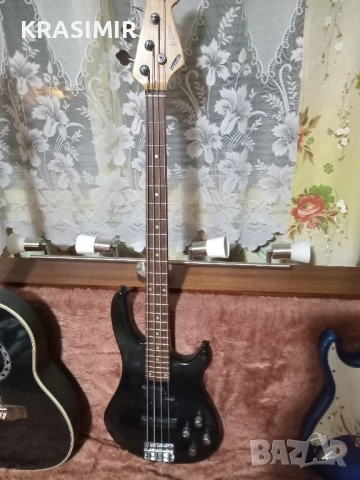 Бас китара "FENDER " VISION ., снимка 8 - Китари - 43828890