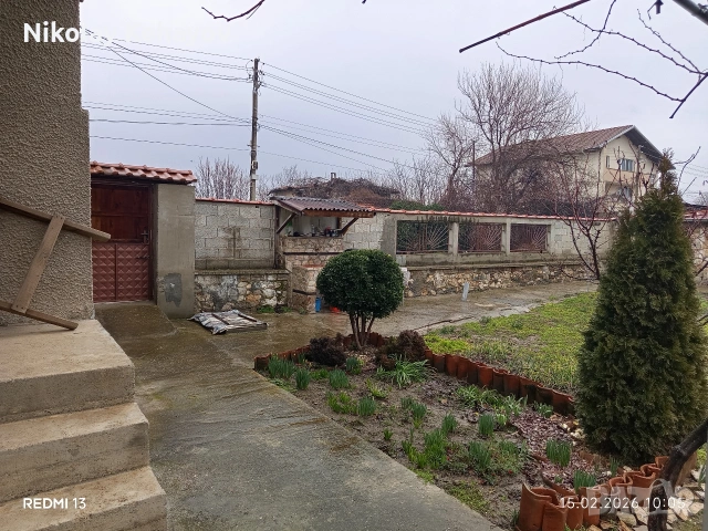 Къща в село Драгор., снимка 7 - Къщи - 53696764