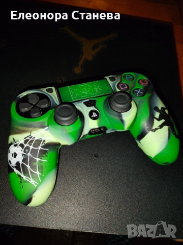 PS4 pro 1 TB, снимка 4 - PlayStation конзоли - 52907773