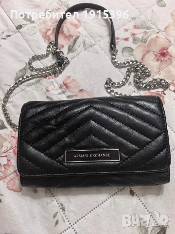 Дамска чанта на Армани 