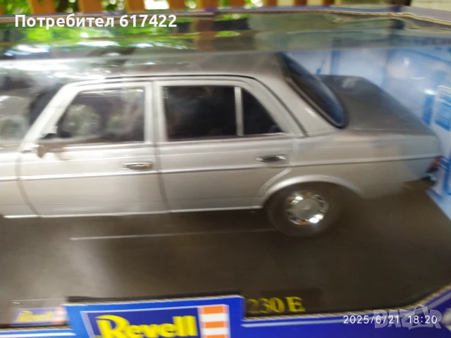 1:18 Метален модел на Mercedes Benz 230 E W123 Revell, снимка 4 - Колекции - 50749502