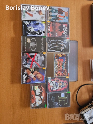 Продавам аудиокасети с българска музика!