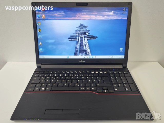 Fujitsu Lifebook E556/15,6"/i5-6300U/8GB RAM/256GB SSD, снимка 1 - Лаптопи за работа - 49106039
