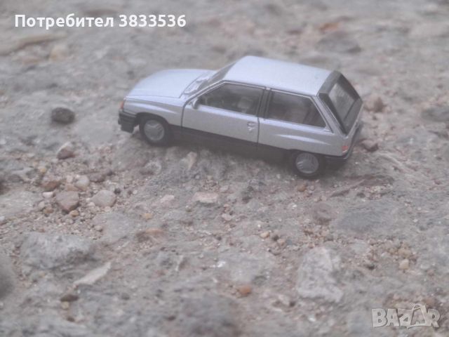 Опел Корса А (1982 – 1993) модели количка 1:87, снимка 3 - Колекции - 45400951