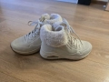 Зимни ботуши Skecher - 37, снимка 1