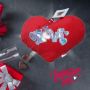 Подаръчна плюшена музикална възглавничка Сърце с бляскав надпис LOVE, 20см, снимка 5