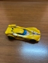 Hot Wheels 2009 Yellow Road Runner Scoopa Di Fuego Looney Tunes 1.64 Малайзия, снимка 4