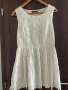 Бяла дантелена рокля, снимка 1