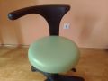 Столче за зъболекаря - светло зелен цвят , снимка 1