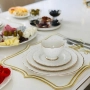 Порцеланов сервиз с релефен орнамент и златен кант - 24 части, снимка 1