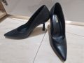 черни токчета 39, снимка 1 - Дамски обувки на ток - 45282383