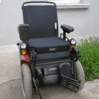 akumulatorna  invalidna kuliçka  meyra, снимка 5 - Инвалидни колички - 45481669