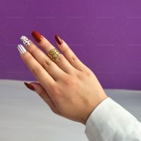 Голям дамски пръстен от медицинска стомана със завладяващ дизайн с дупки и златисто покритие, снимка 2 - Пръстени - 45454408