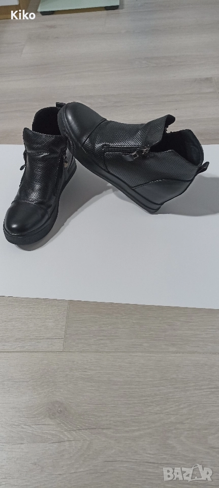 Дамски кожени боти като нови, снимка 1