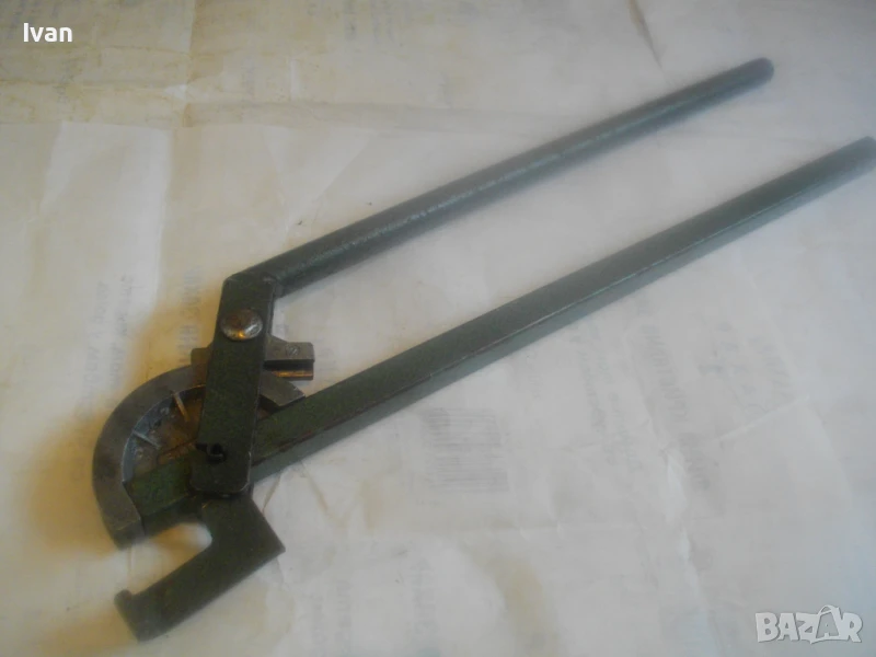 Ръчен тръбогиб за огъване на тръби до ф12мм Старо немско качество масивен 2,0кг/62см, снимка 1