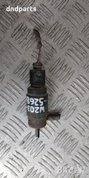 Помпичка чистачки Mercedes C270 CDI W203 2002г.	, снимка 1