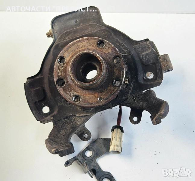 Преден Десен Шенкел Главина Опел Астра Г Opel Astra G 1.7 td, снимка 1