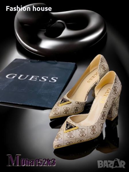 Guess обувки на ток в бяло и бежово и чанти, снимка 1