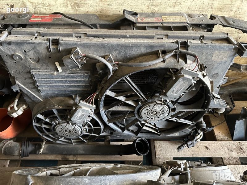 VW Tuareg комплект радиатори със перки 2.5 дизел и 3.2 бензин, снимка 1