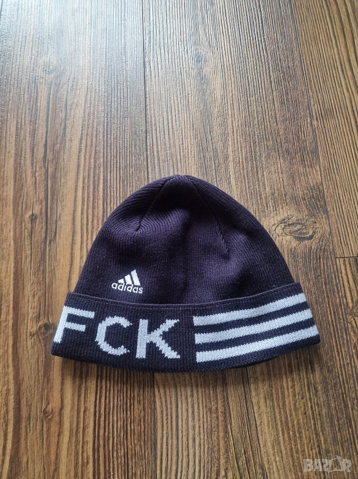 Страхотна зимна мъжка шапка ADIDAS един размер , снимка 1